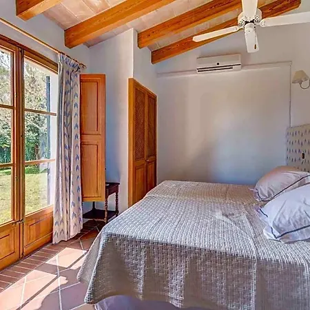 Villa Sleeps 10 With Pool Air Con And Wifi Pollença