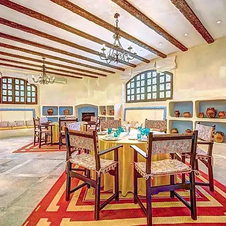 Sleeps 10 With Pool Air Con And Wifi Villa