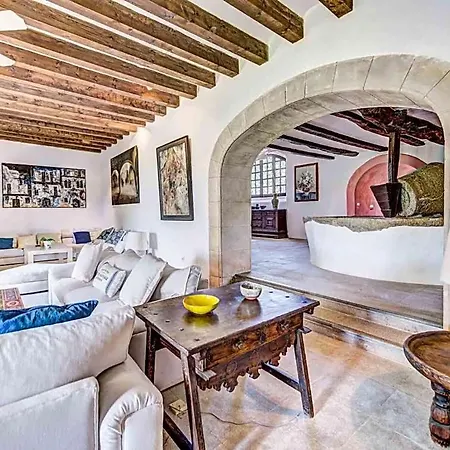 Sleeps 10 With Pool Air Con And Wifi Villa