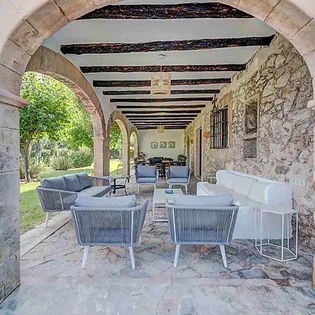 Sleeps 10 With Pool Air Con And Wifi * Pollença